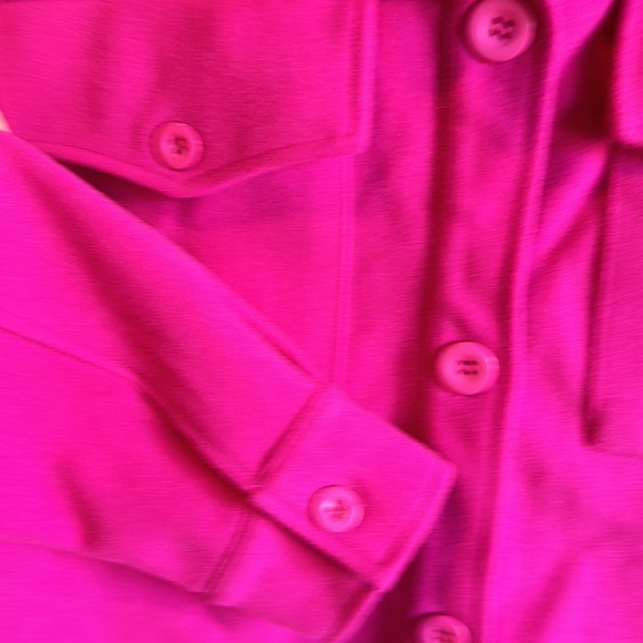 New with tags! Pink shacket - Picture 5 of 8
